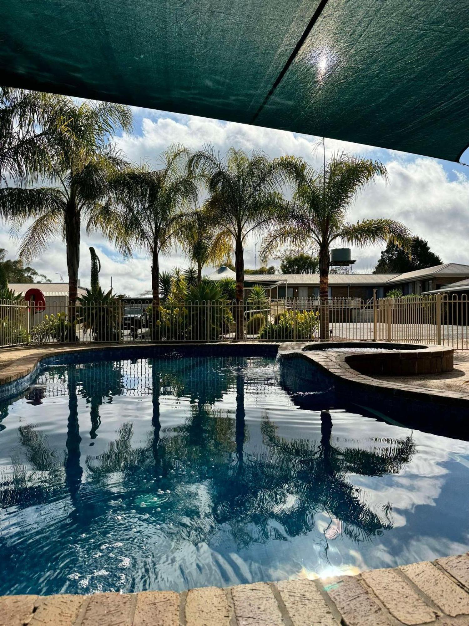 Tooleybuc Motel Luaran gambar